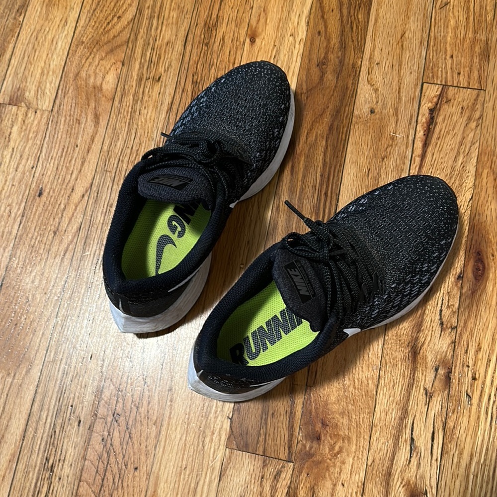 Gently used Nike running shoes